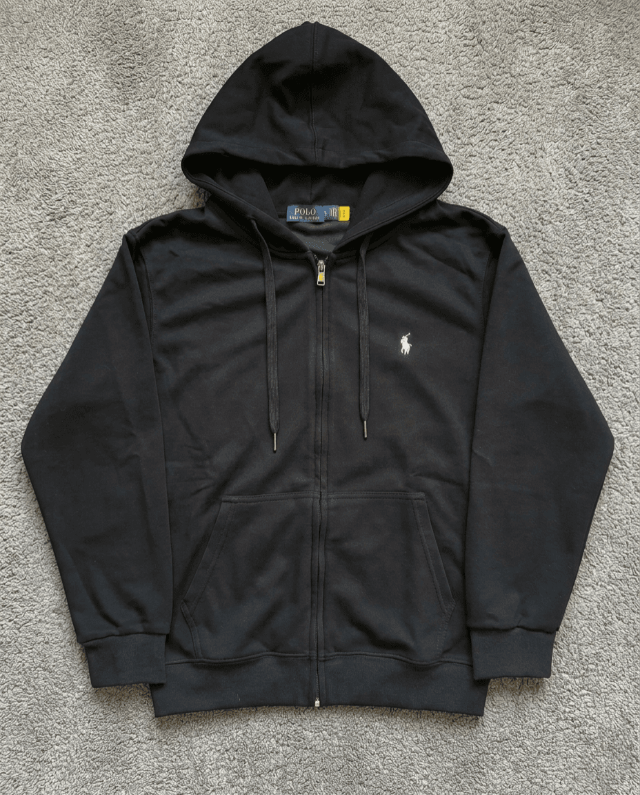 Hoodie Polo Ralph Lauren noir, vue front sur tapis gris